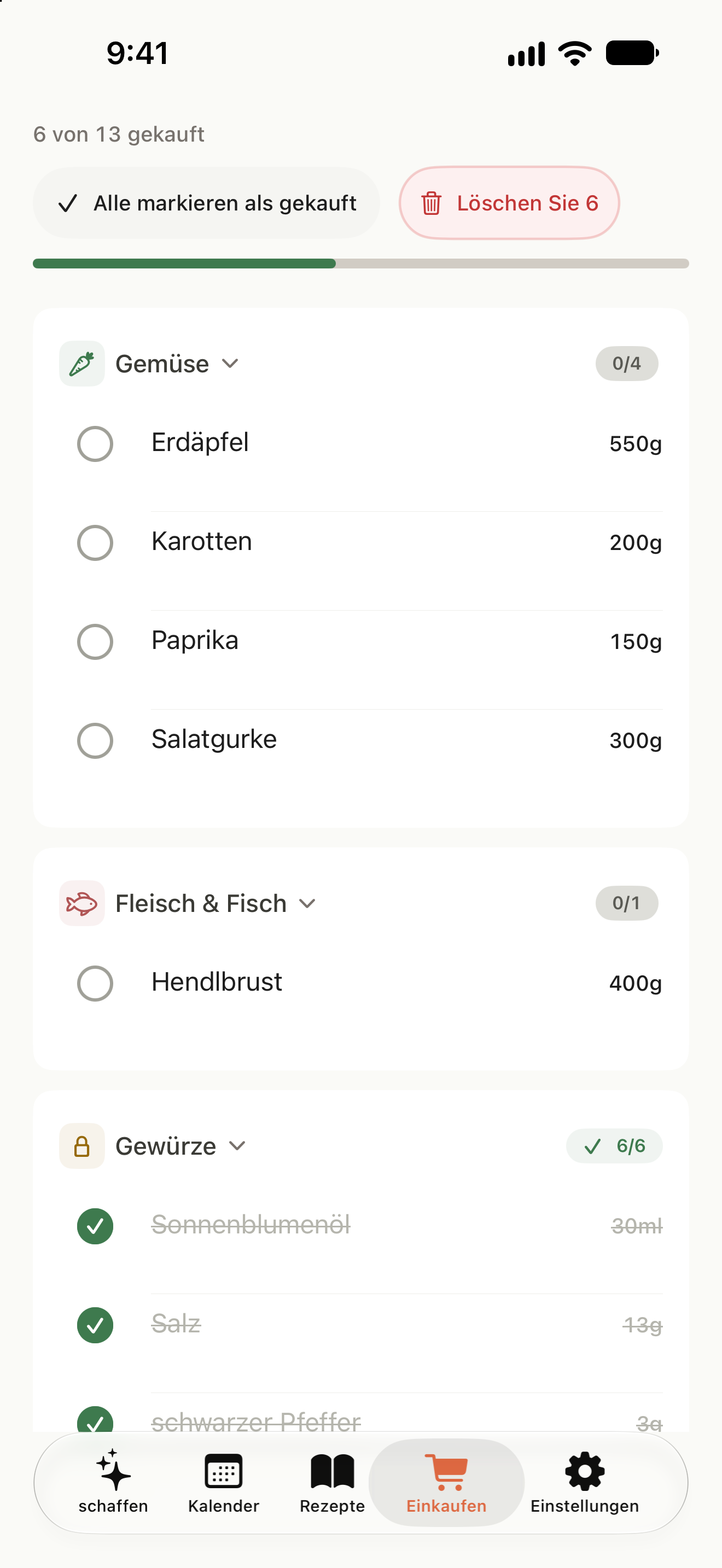 Einkaufsliste mit nach Kategorien sortierten Zutaten und abgehakten Einkäufen